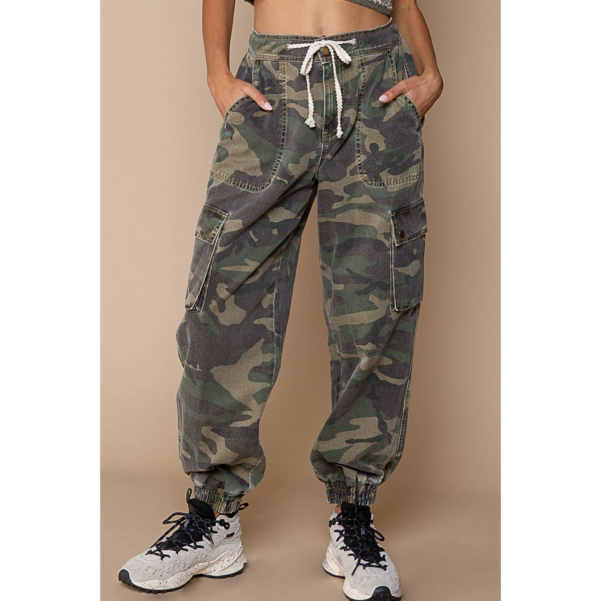 Whitney Camo Jogger